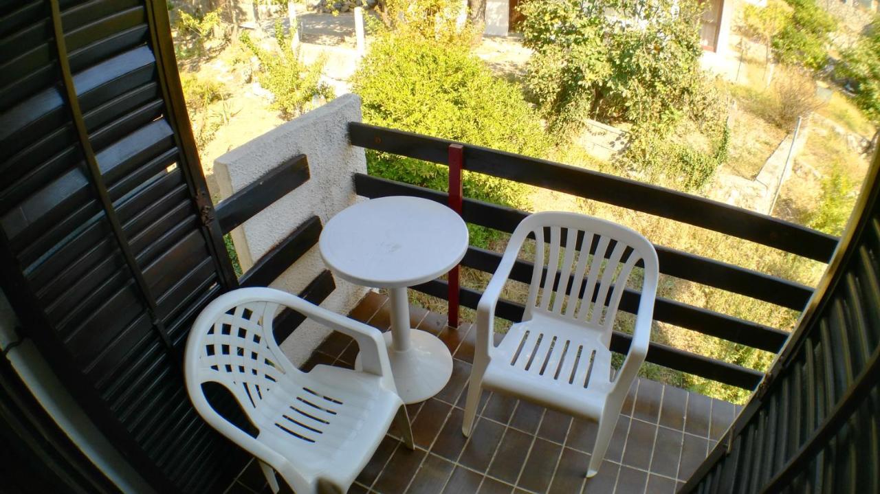 Guesthouse Obala Sutomore Exterior foto